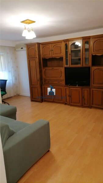 Piata Sudului, Paduroiu, vanzare apartament 3 camere decomandat